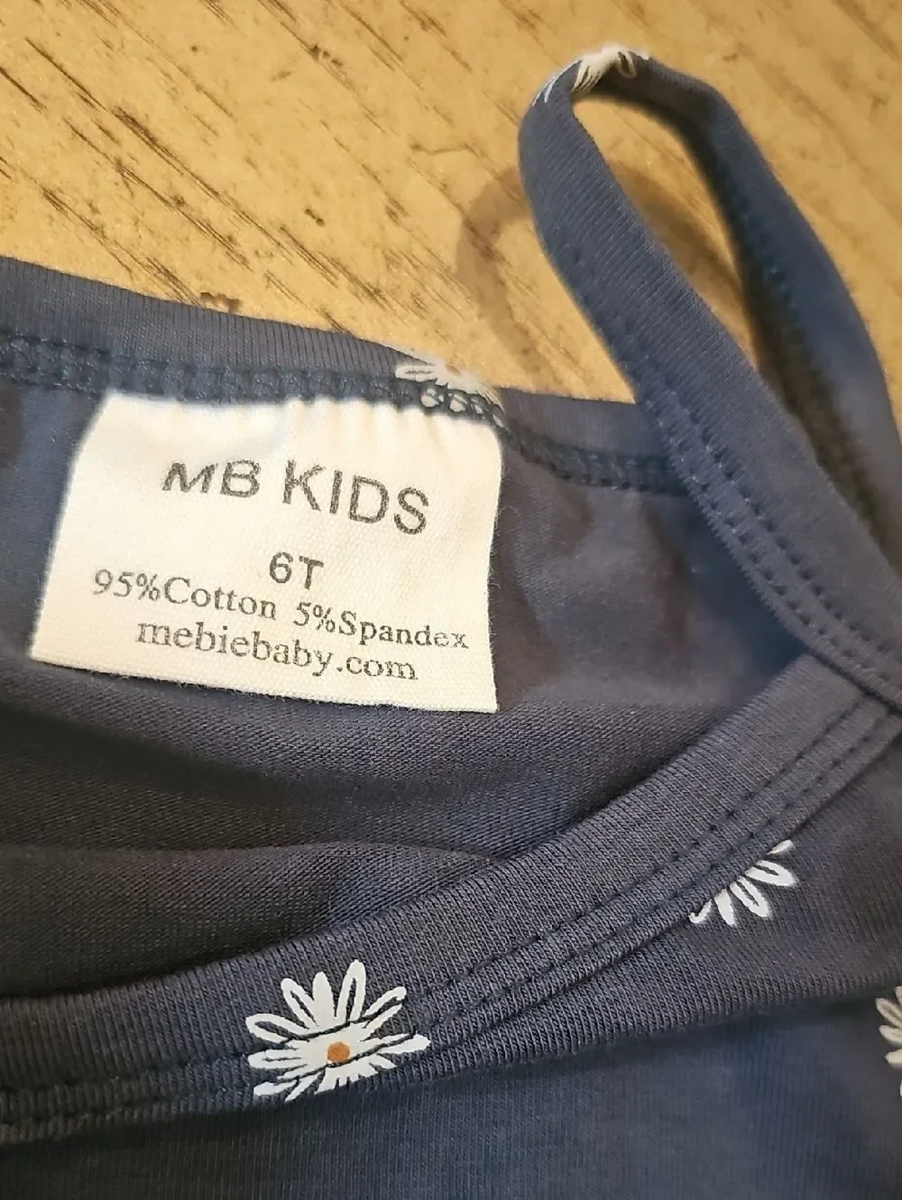 Girls Navy Daisy Tank and Bike Shorts Set Size 6 NWOT
